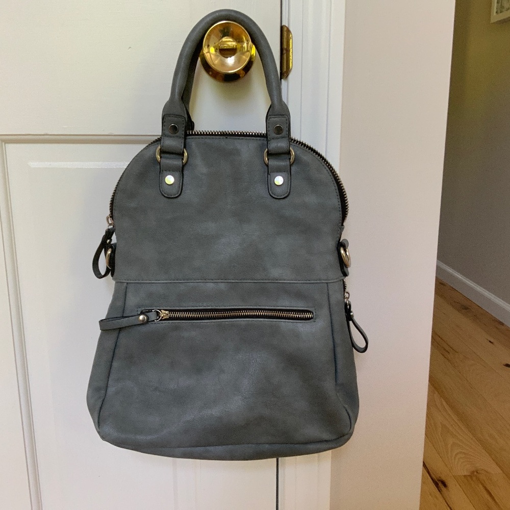 URBAN EXPRESSIONS VEGAN PURSE $25